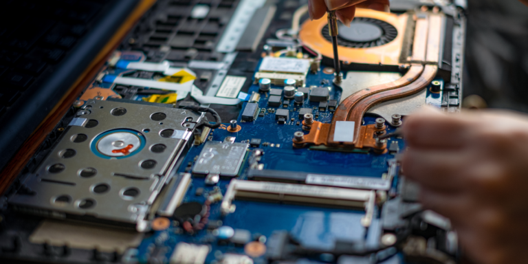 laptop repair services